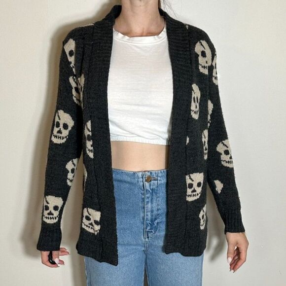 Remel London Softest Skull Cardigan Sweater Size M/L - Picture 2 of 4